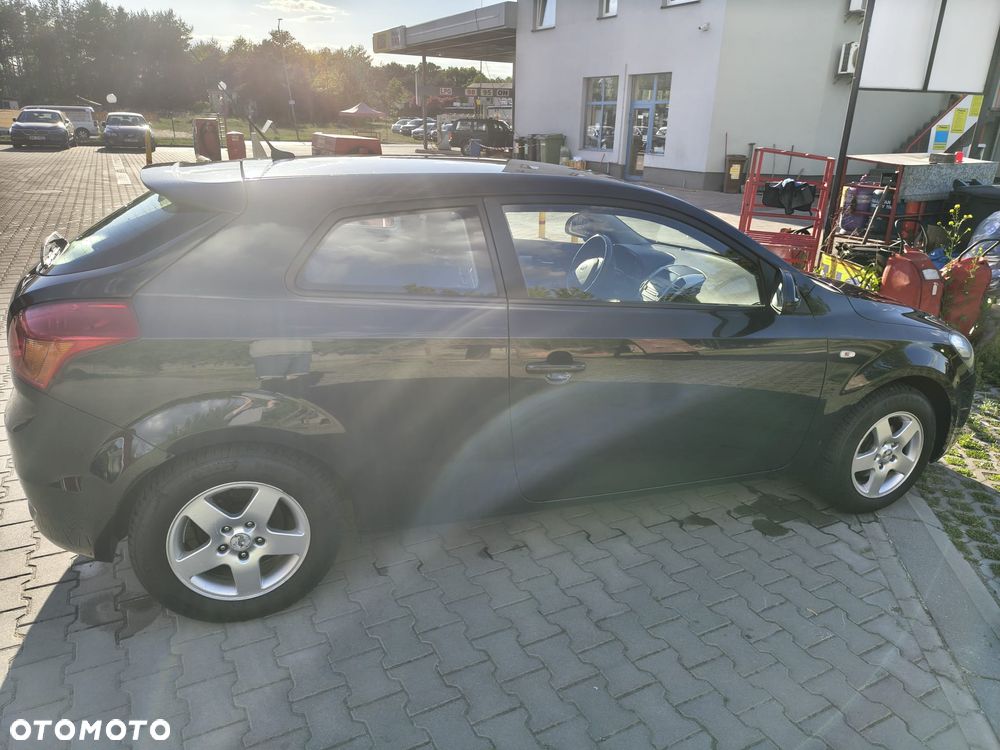 Kia ProCeed 1.6 CVVT EX - 10