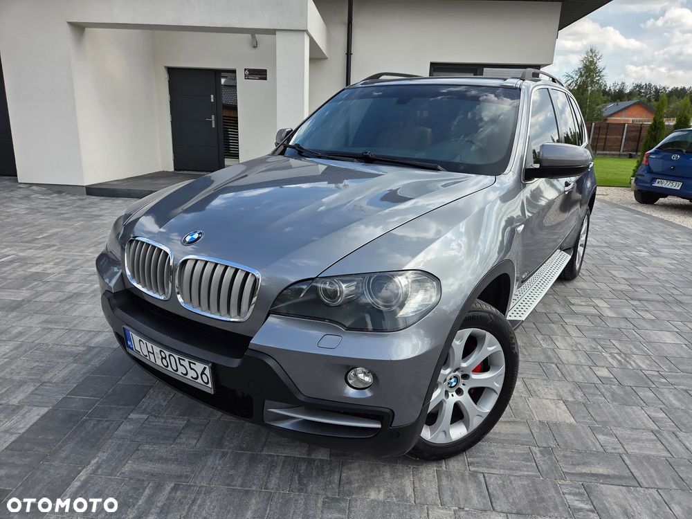 BMW X5 xDrive48i - 2