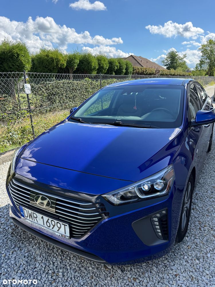Hyundai IONIQ 1.6 GDI Premium - 3