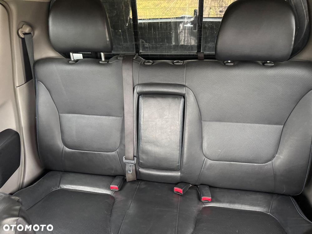 Mitsubishi L200 2.5 DID DAKAR EDITION - 16