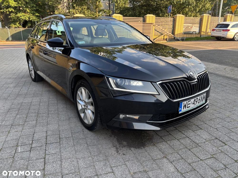 Skoda Superb 2.0 TDI L&K - 11