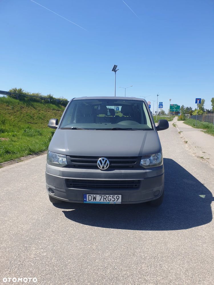 Volkswagen Transporter - 2