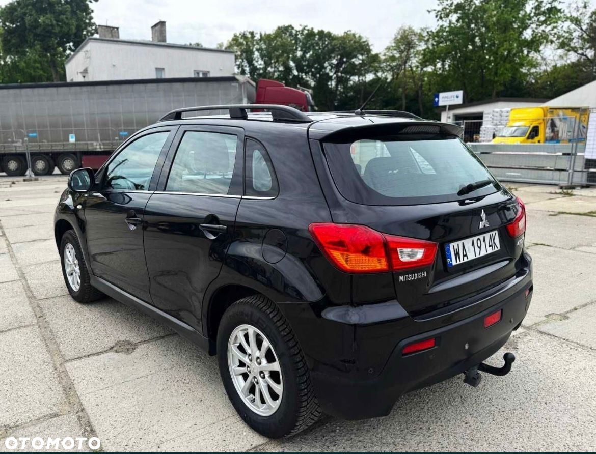 Mitsubishi ASX - 5