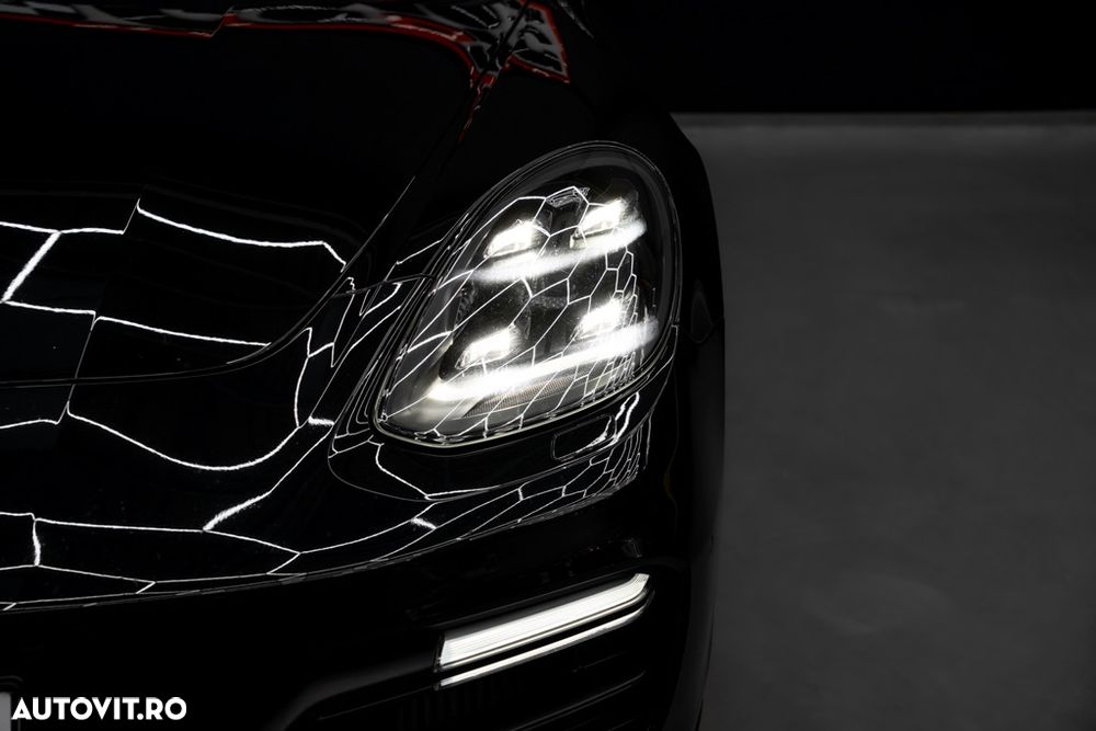 Porsche Panamera GTS - 6