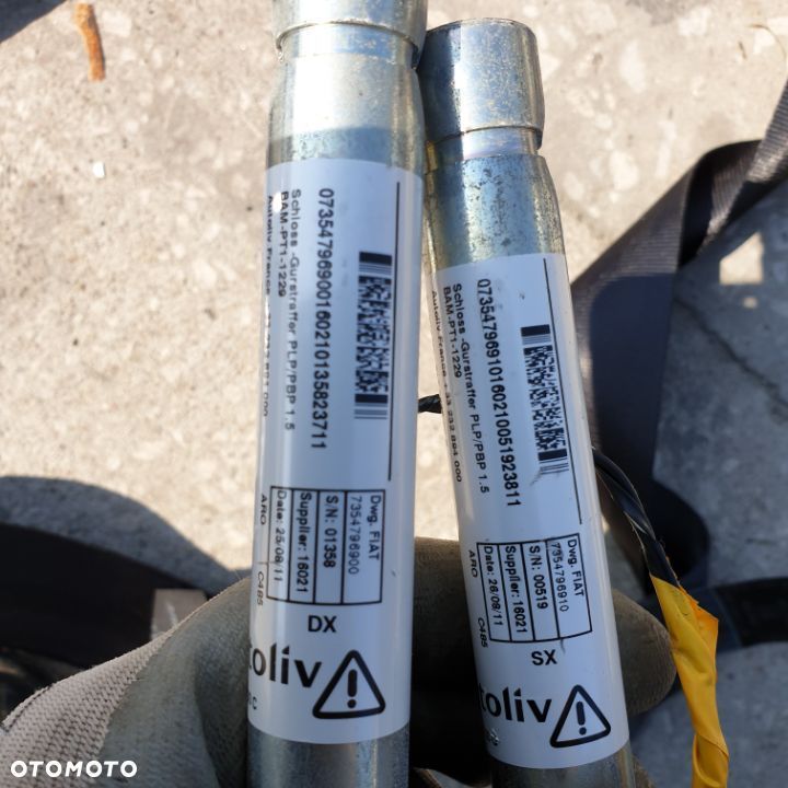 LANCIA YPSILON III PAS NAPINACZ LEWY PRZOD 7354796900 7354796910 12R - 2