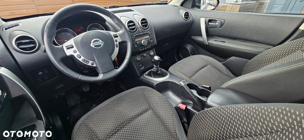 Nissan Qashqai+2 - 29