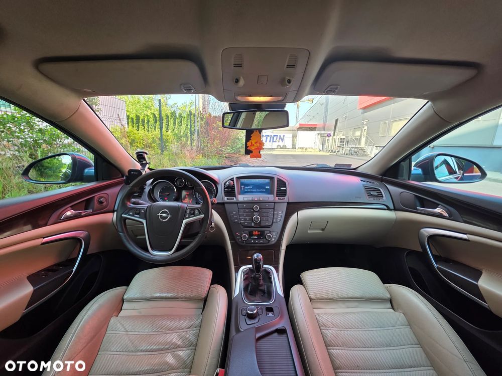 Opel Insignia 2.0 Turbo Cosmo - 12