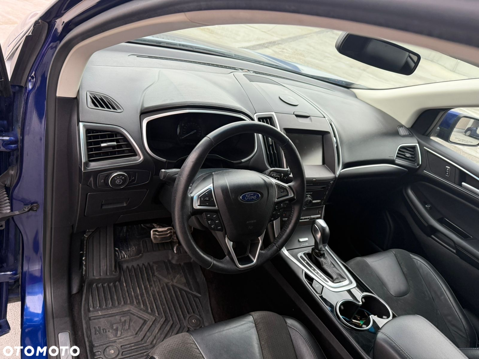 Ford Edge - 12