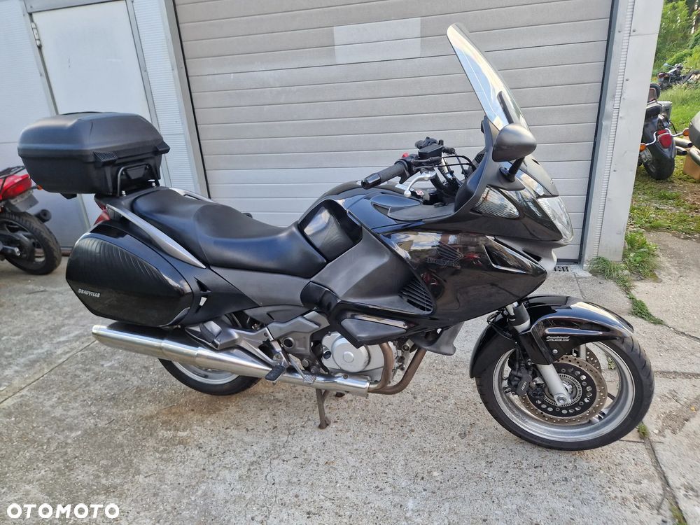 Honda Deauville - 1