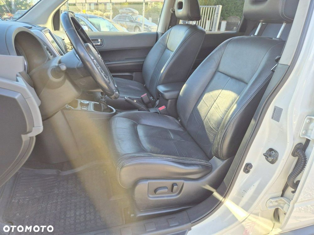 Nissan X-Trail Diesel SE - 26