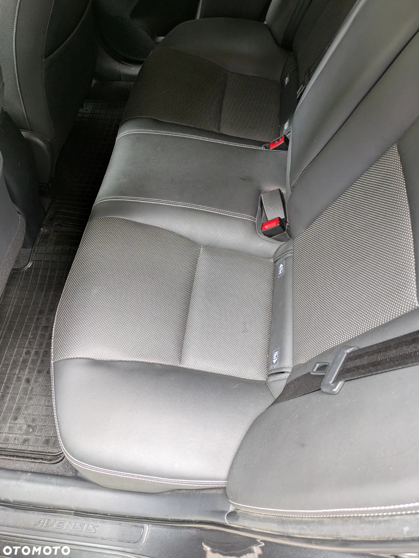 Toyota Avensis 1.8 Prestige - 4