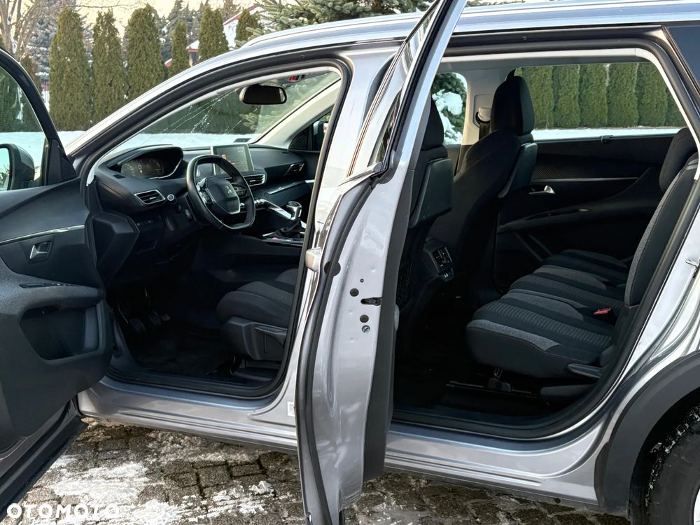 Peugeot 5008 1.6 BlueHDi Allure 7os - 9