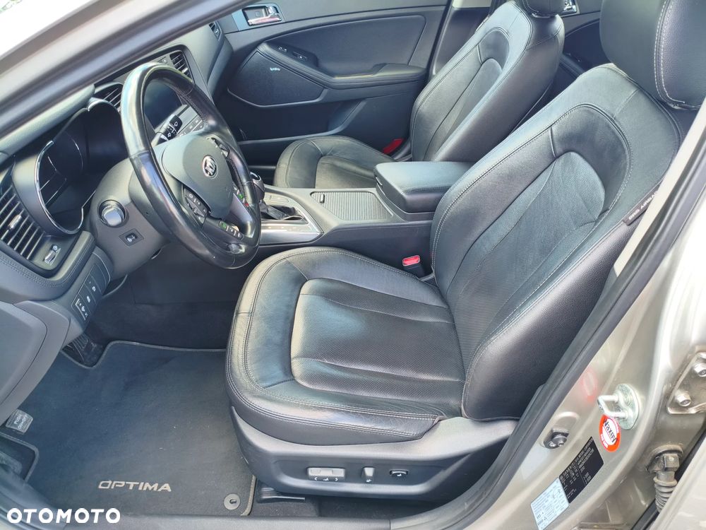 Kia Optima - 27