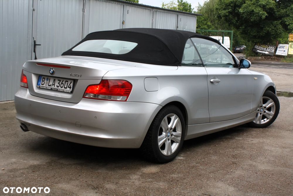 BMW Seria 1 120i Limited Edition Lifestyle mit M Sportpaket - 13