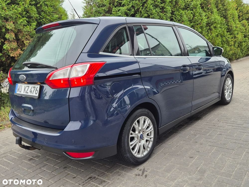 Ford Grand C-MAX - 12