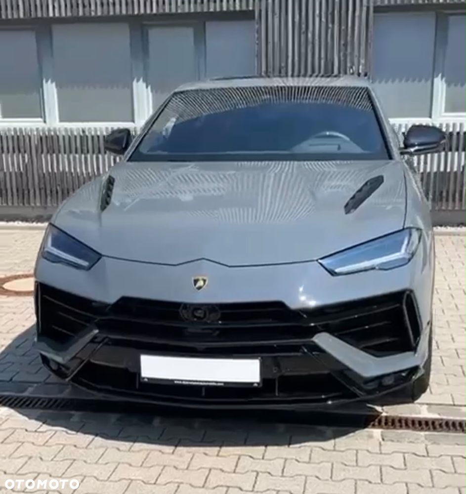 Lamborghini Urus - 2