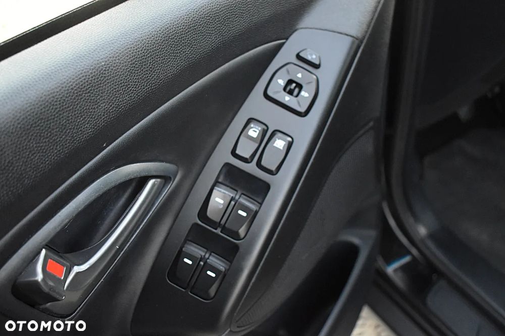 Hyundai ix35 1.7 CRDi Premium 2WD - 30