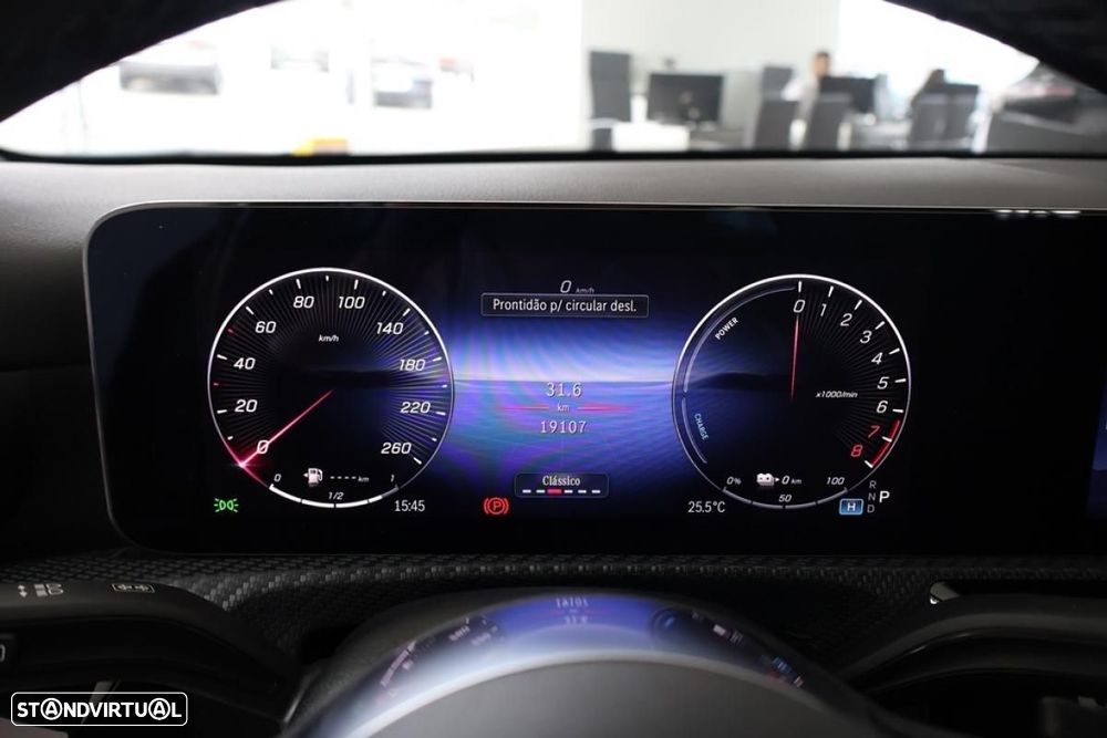 Mercedes-Benz A 250 e - 23