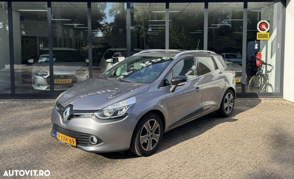Renault Clio - 1