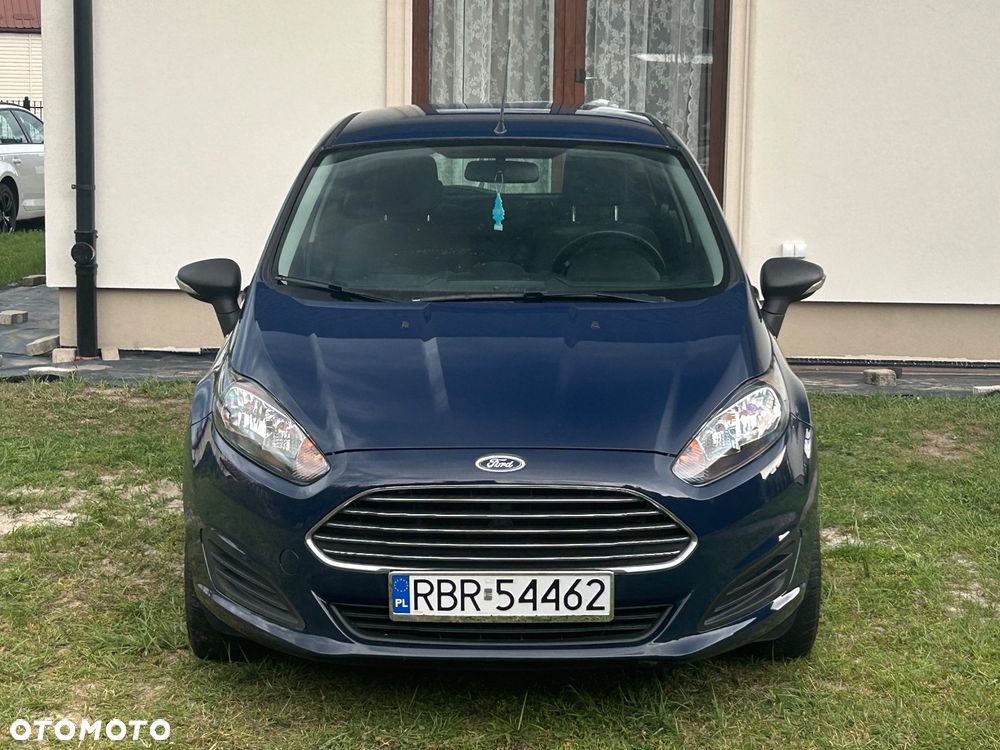 Ford Fiesta - 2
