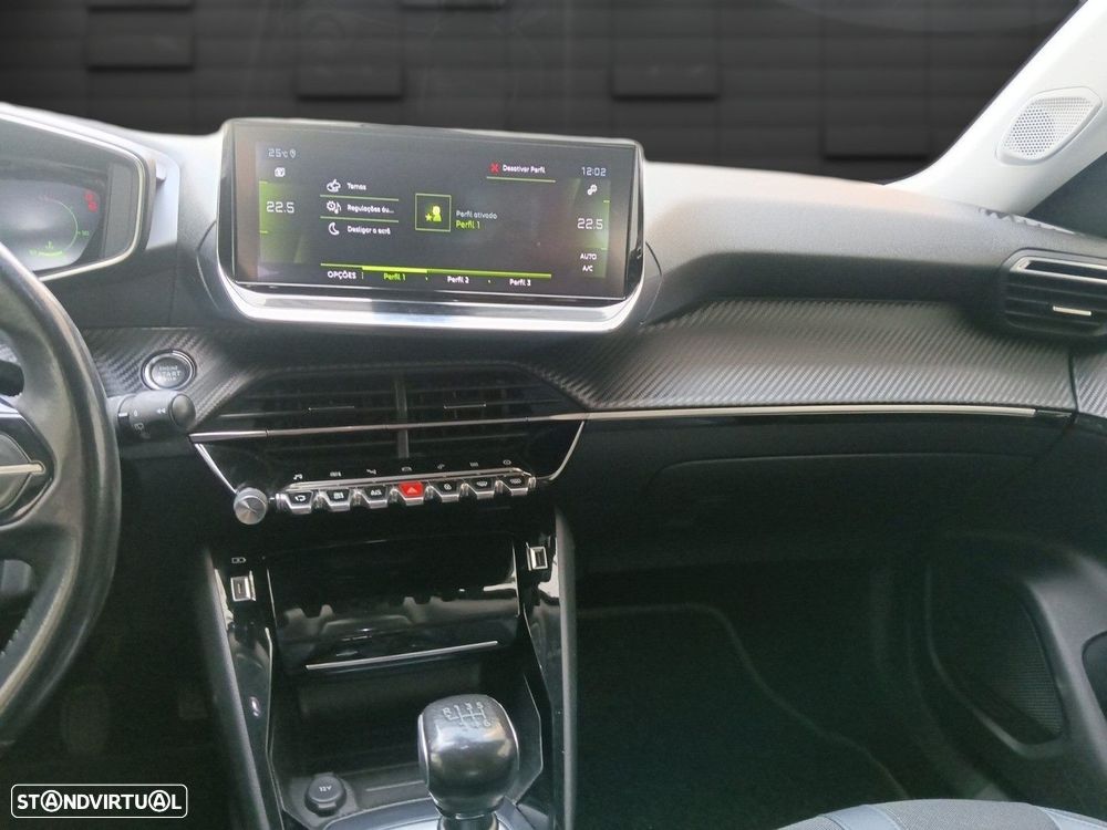Peugeot 2008 1.5 BlueHDi Allure Pack - 10