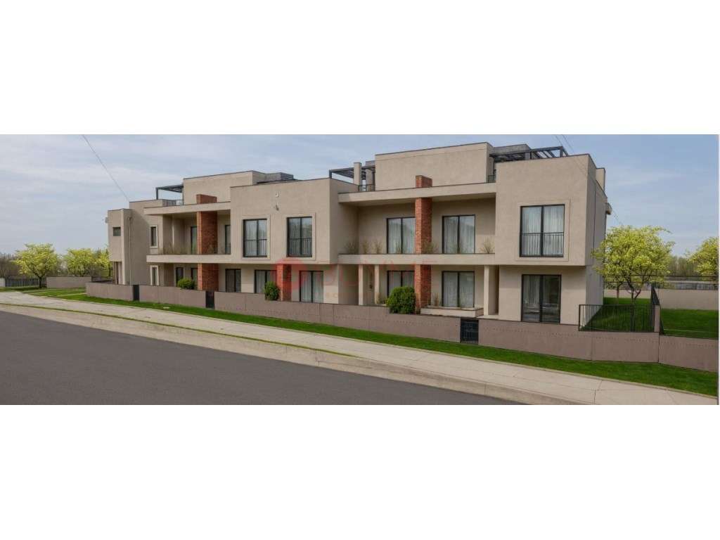 Lote de Terreno com Projeto Aprovado para 4 Moradias em Banda nas F... - Grande imagem: 2/5