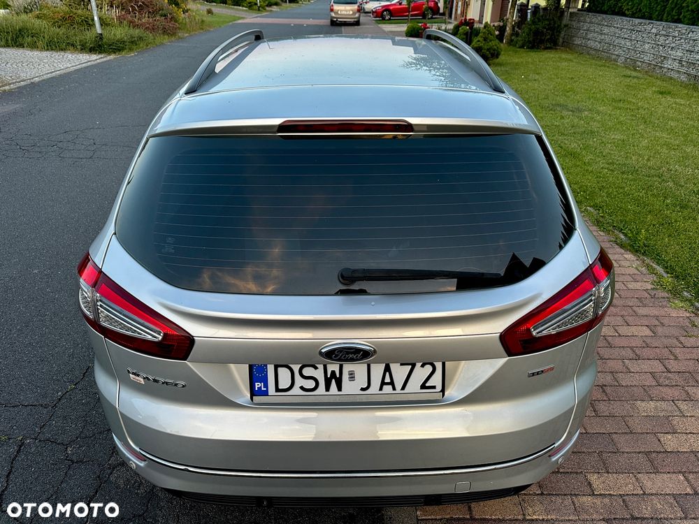 Ford Mondeo 2.0 TDCi Titanium - 4
