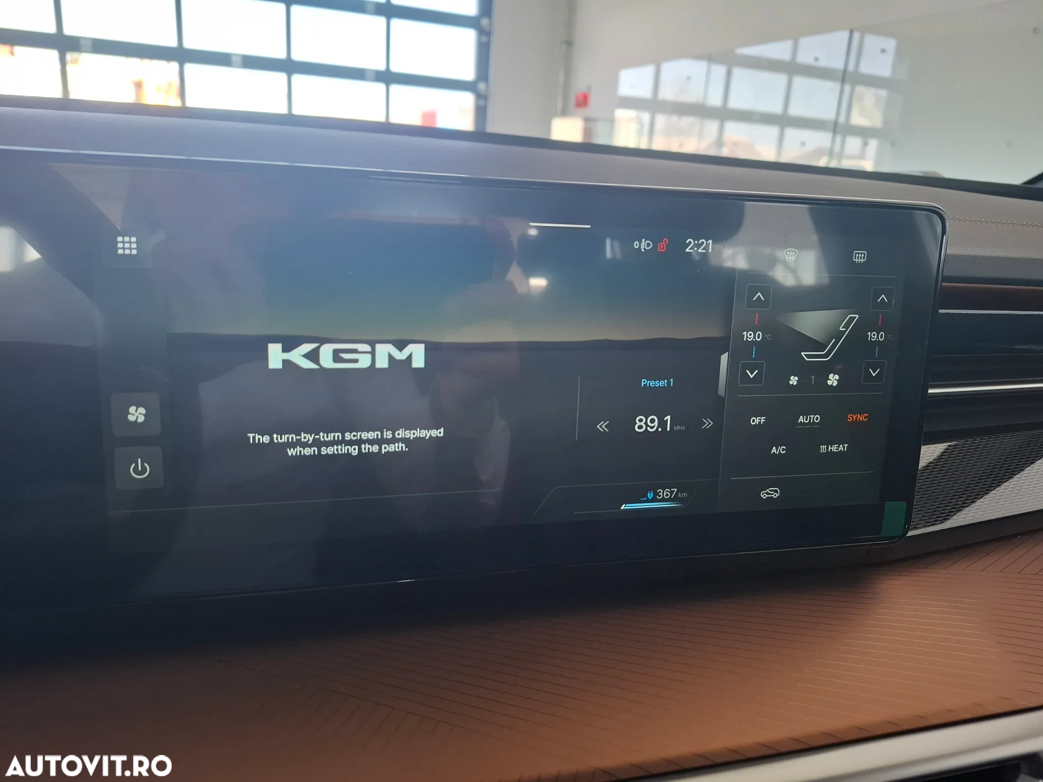 KG Mobility Torres EVX - 18