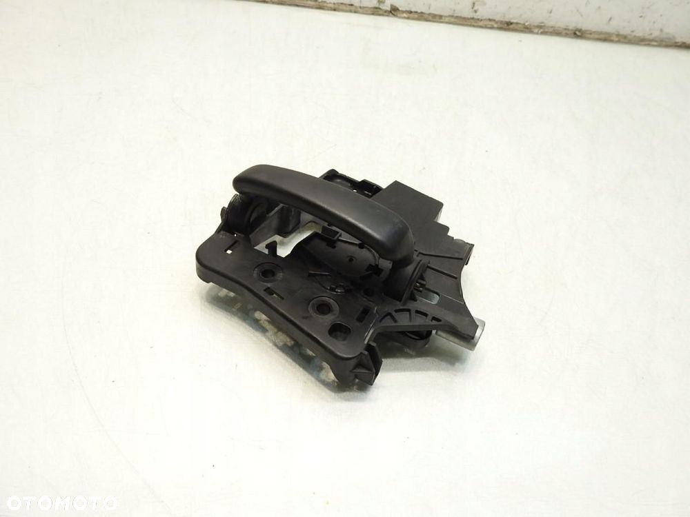 KLAMKA DRZWI PRZESUWNYCH PRAWA CITROEN BERLINGO II 9682100677 - 6