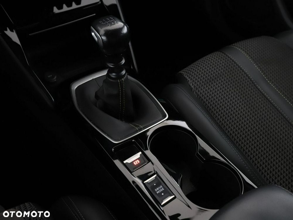 Peugeot 2008 1.2 PureTech GT S&S - 30