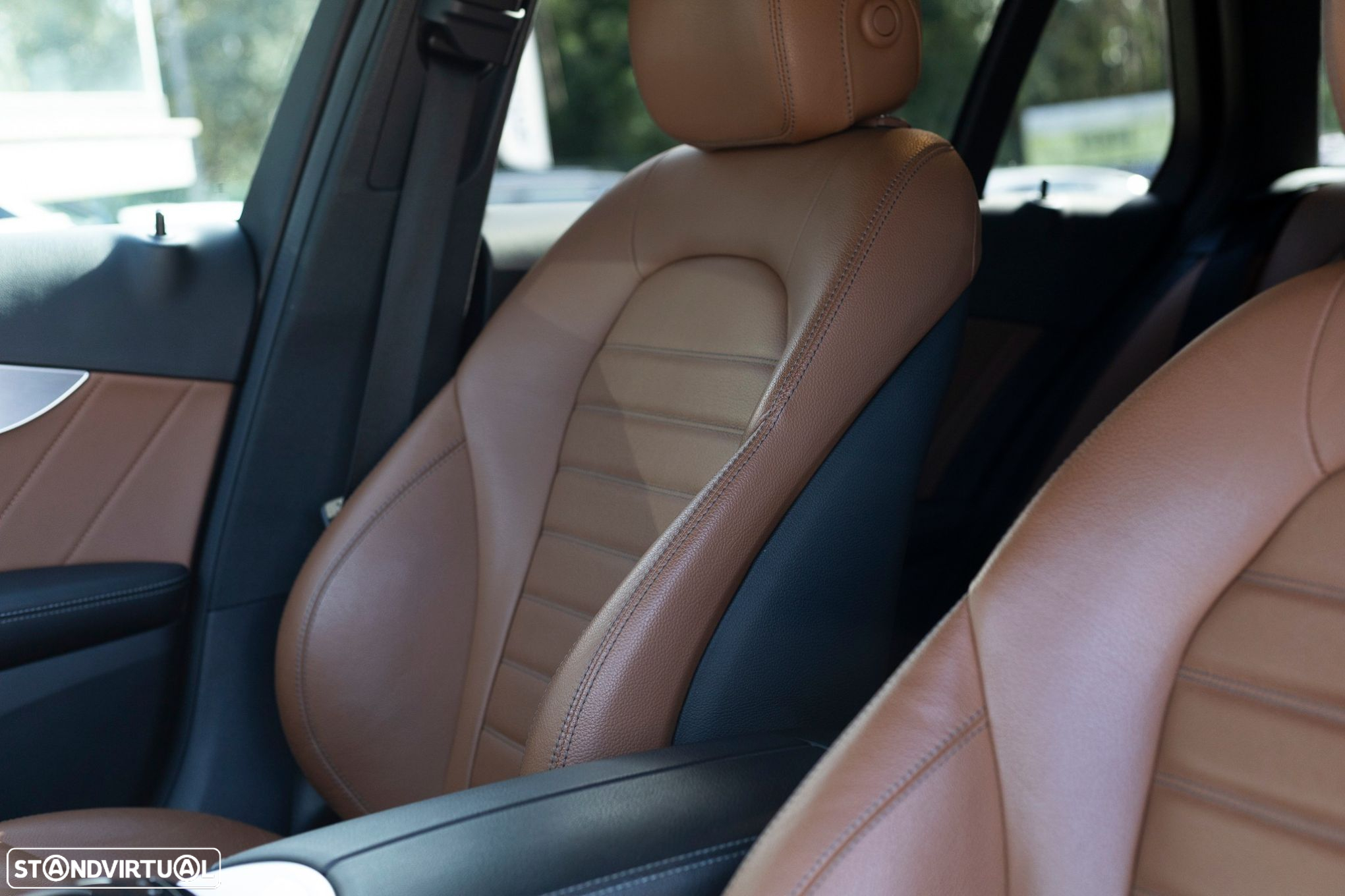 Mercedes-Benz C 300 de AMG Line - 25