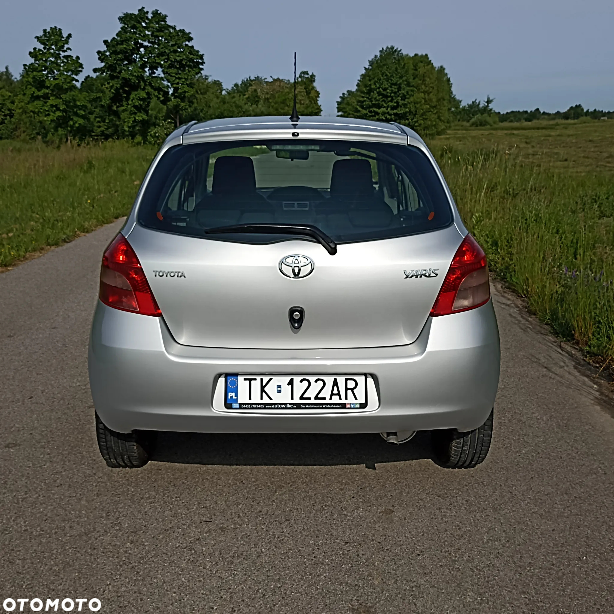 Toyota Yaris 1.3 Prestige - 25