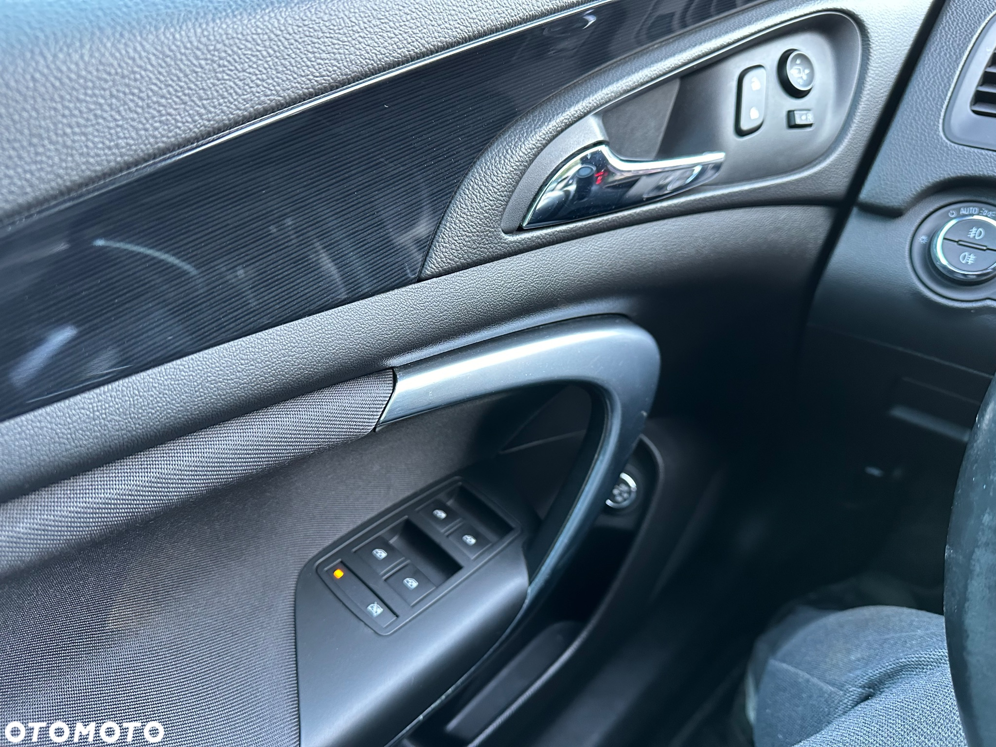 Opel Insignia - 10