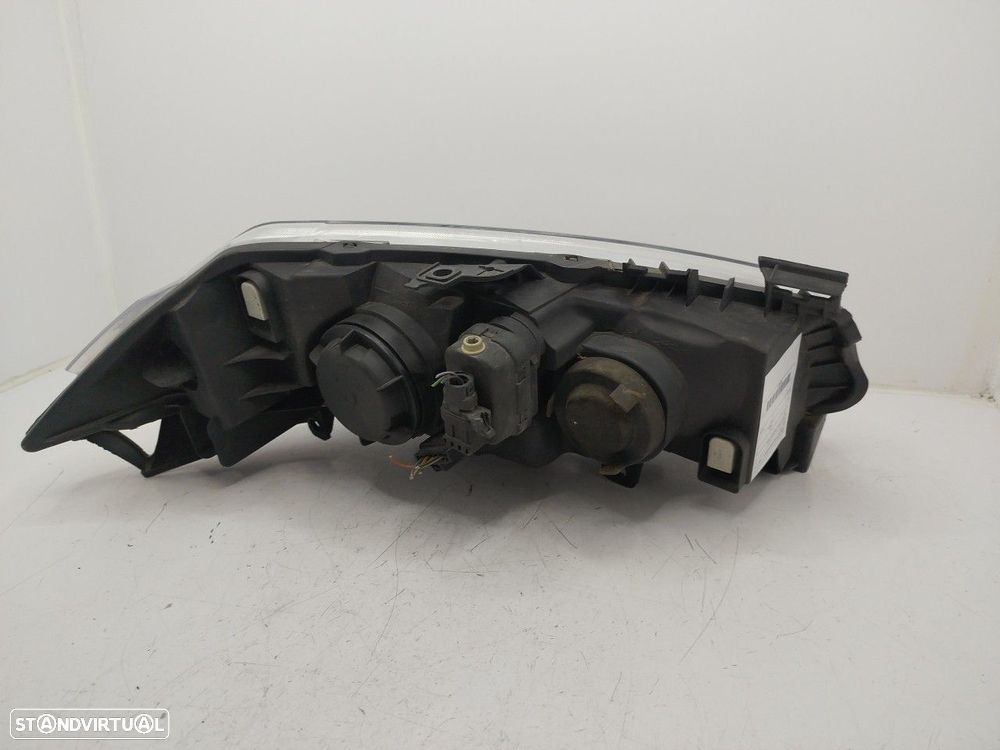 Farol/ Otica Dianteiro Esq Renault Megane Ii (Bm0/1_, Cm0/1_) - 1