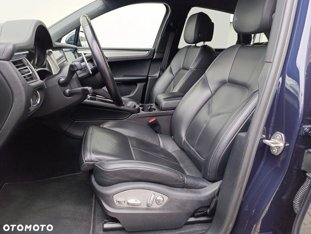 Porsche Macan Standard - 9