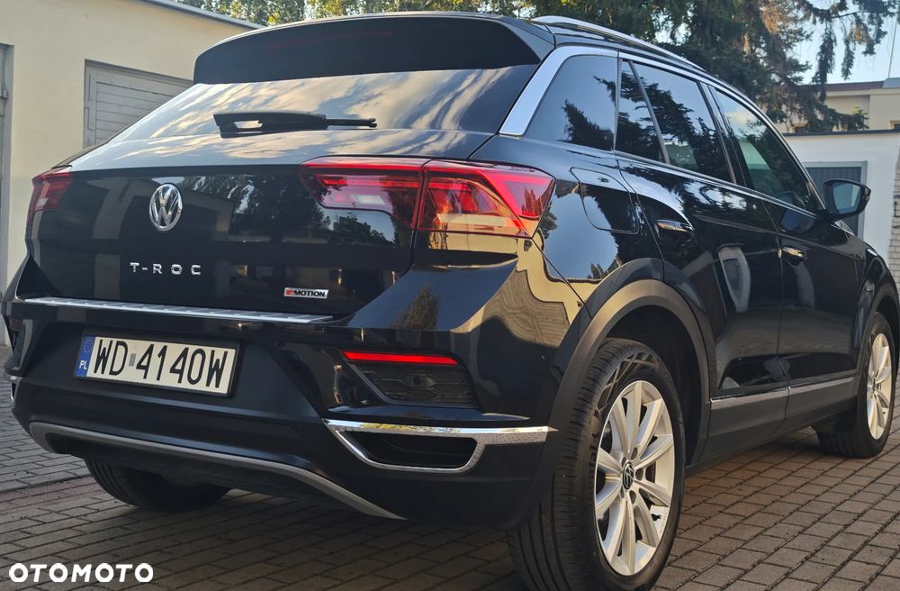 Volkswagen T-Roc - 8
