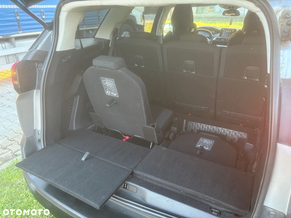 Peugeot 5008 HDI 150 Active - 16