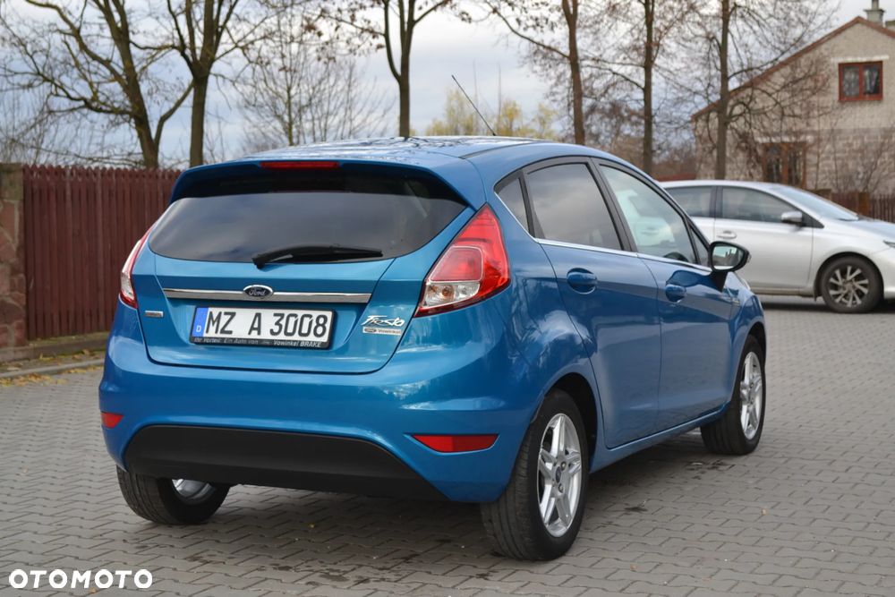 Ford Fiesta 1.0 Titanium EU6 - 39