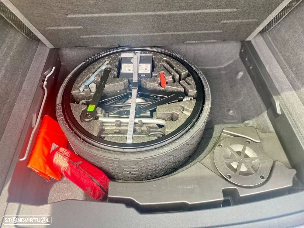 VW Touareg 3.0 TDI V6 Elegance Plus - 15