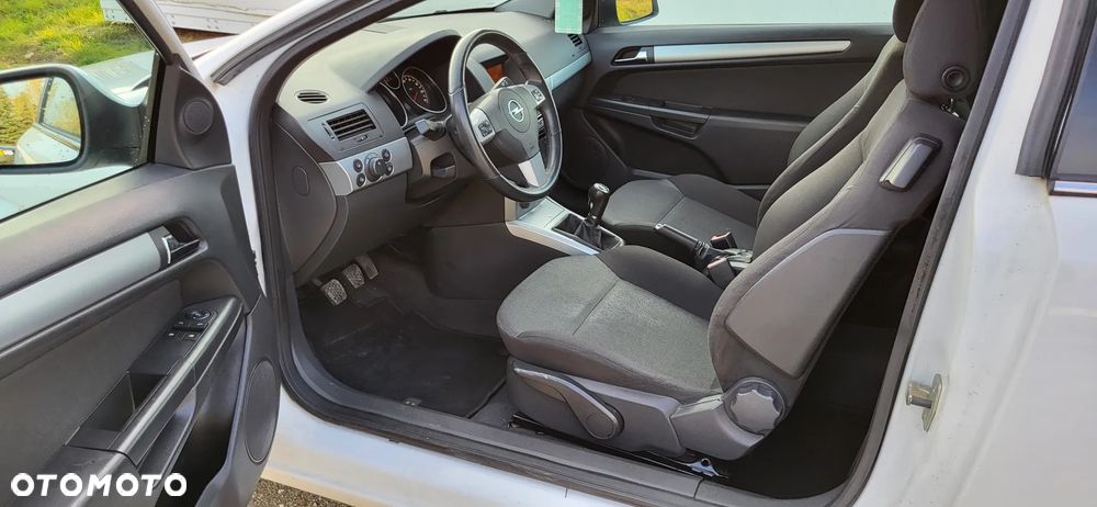 Opel Astra - 17