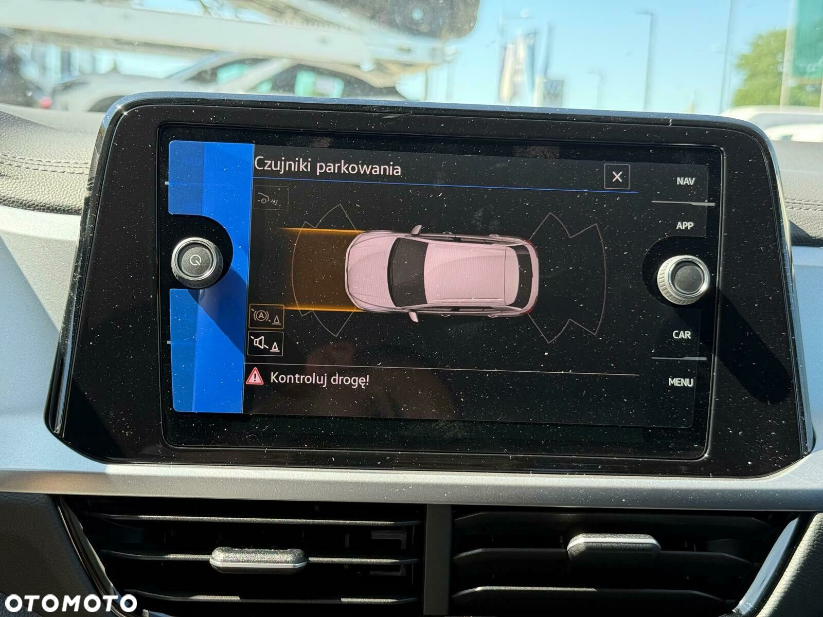 Volkswagen T-Roc 1.5 TSI Life Plus DSG - 23