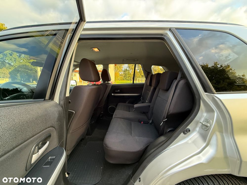 Suzuki Grand Vitara 2.4 Elegance EU5 - 18