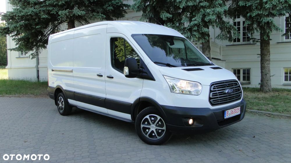 Ford Transit - 1