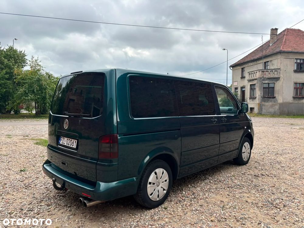 Volkswagen Multivan - 5