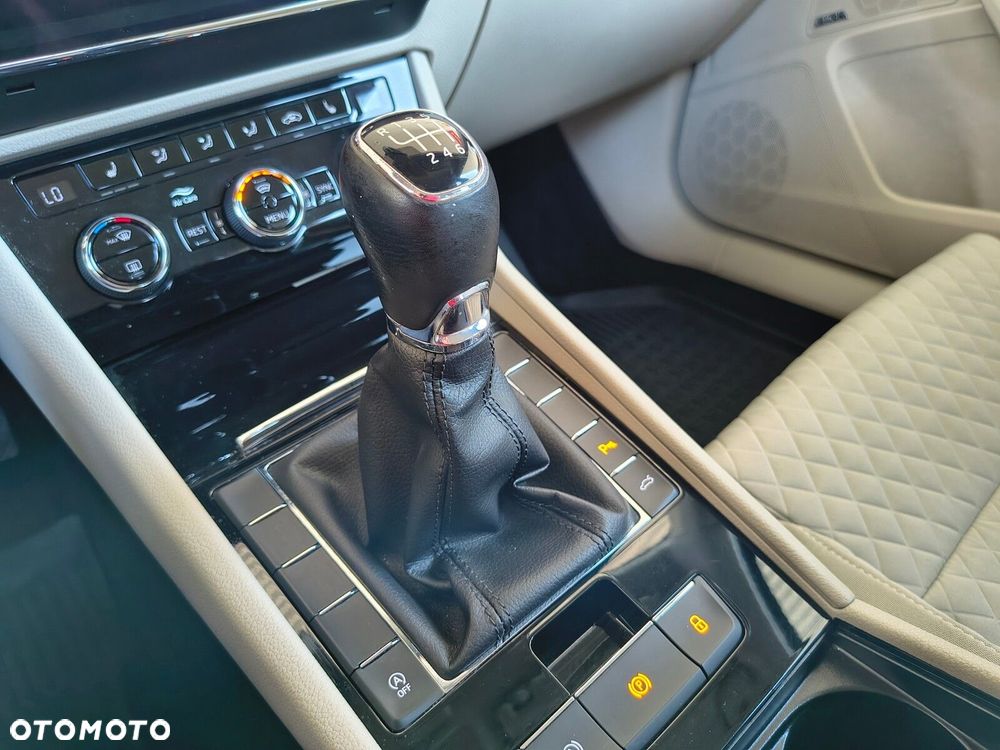 Skoda Superb - 28