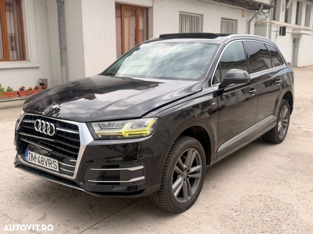 Audi Q7 - 6
