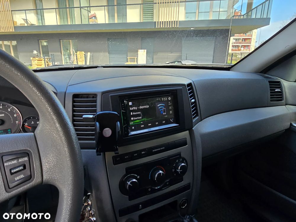 Jeep Grand Cherokee 3.7 4x4 Laredo - 9