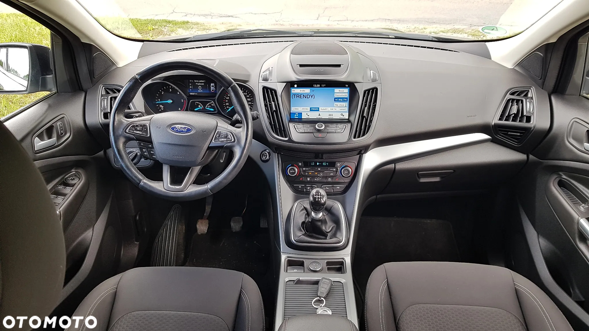 Ford Kuga 2.0 TDCi 2x4 Business Edition - 10