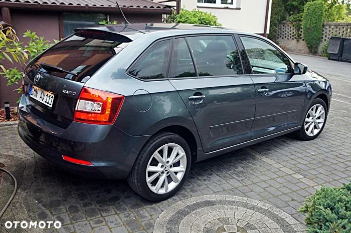 Skoda RAPID 1.4 TSI DSG Ambition - 11