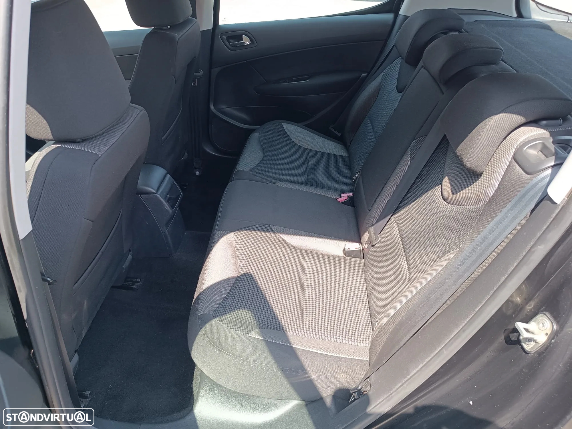 Peugeot 308 1.6 HDi Sport CVM6 - 11